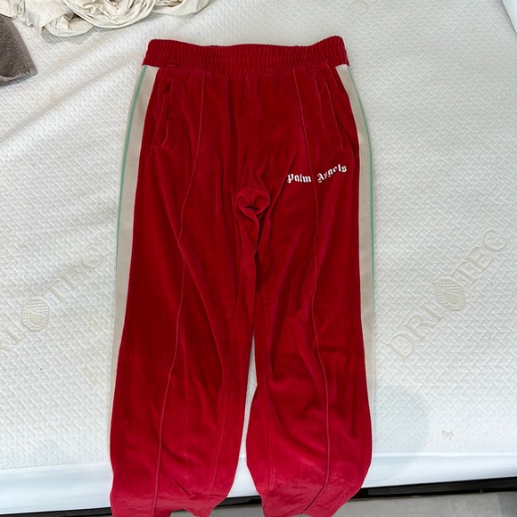 Men’s track pants